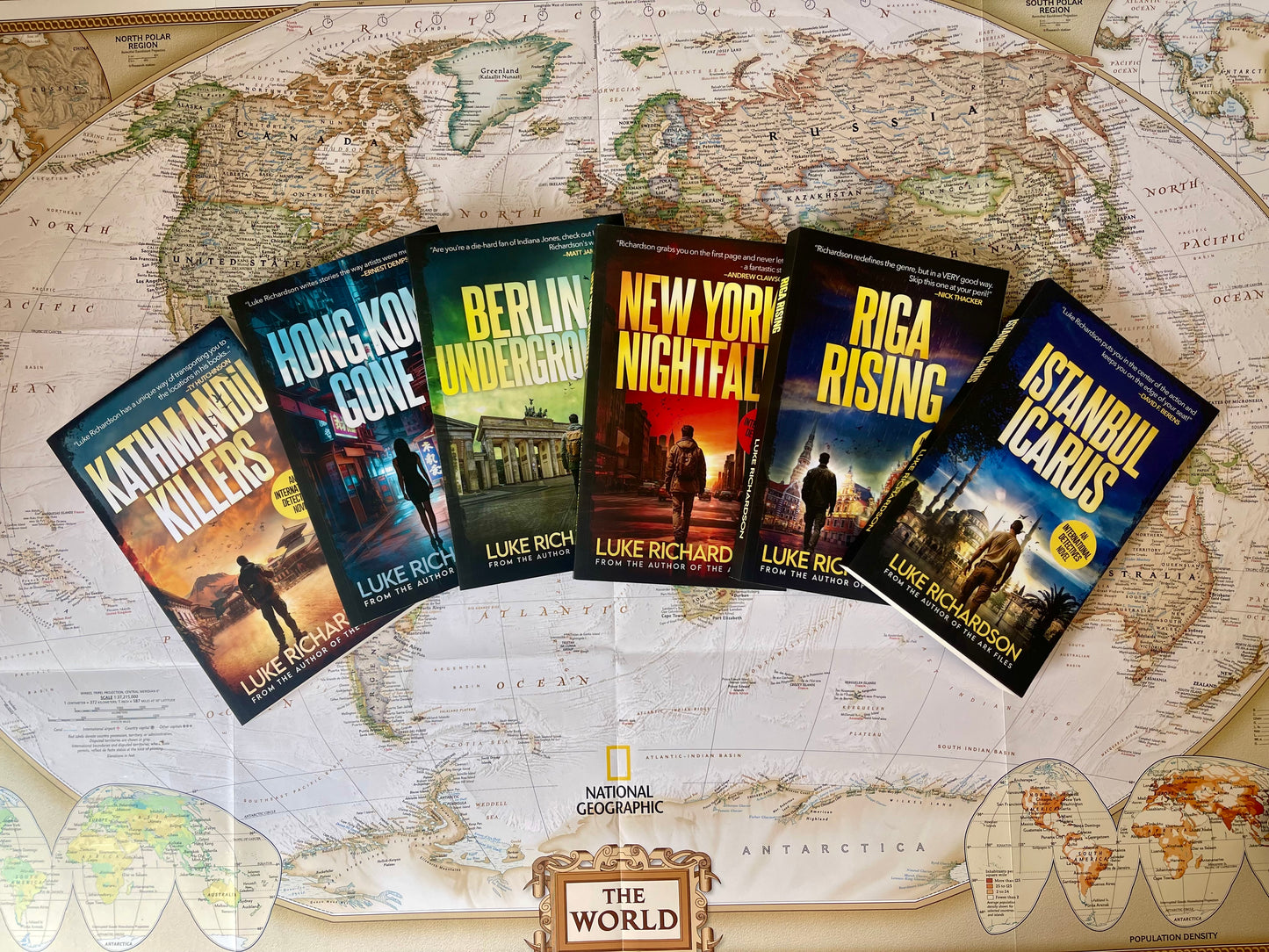 International Detectives series full bundle (six books!)